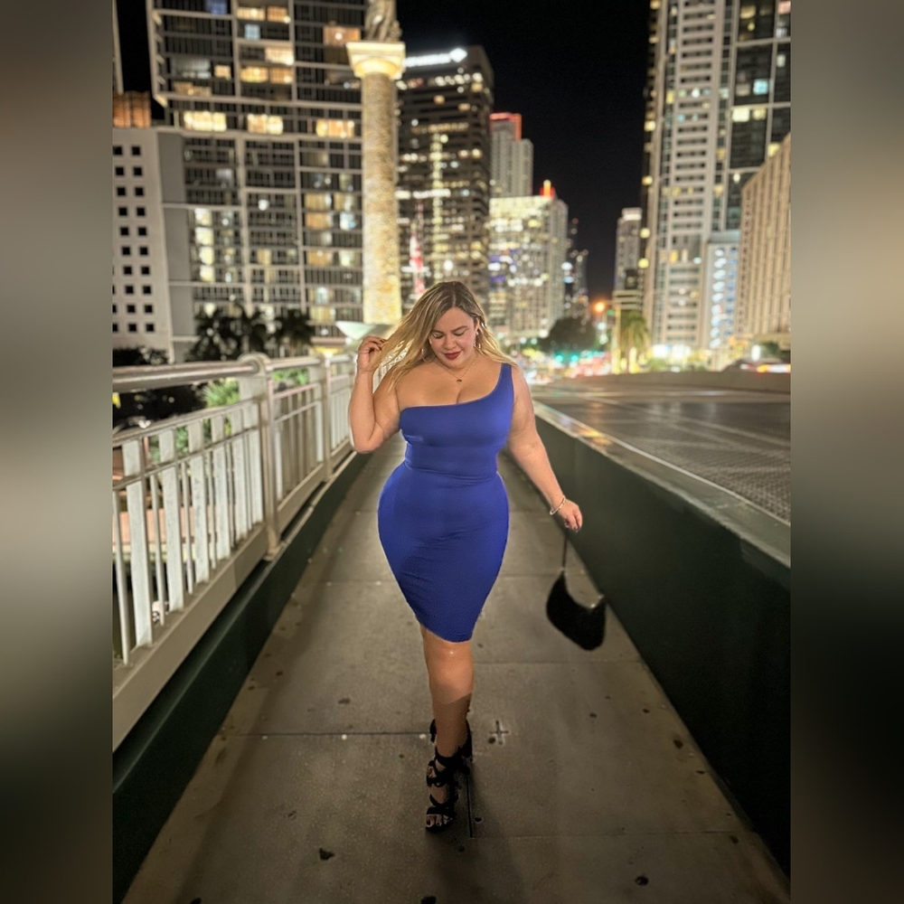 Sexy short dress for women one-shoulder ruched sleeveless perfect for cocktails